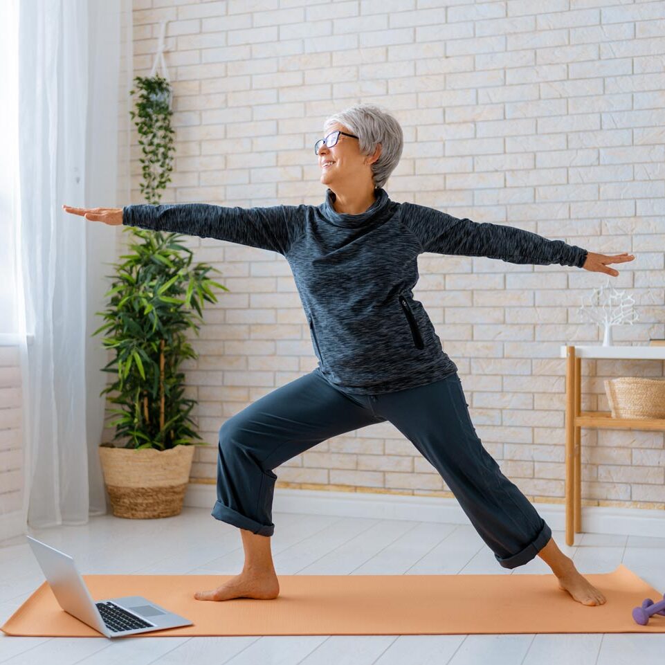 older woman stretching with good knees